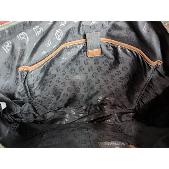 BUFFALO DAVID BITTON DUFFLE BAG, Large, Green With Leather Bottom and handles. - Picture 7 of 13
